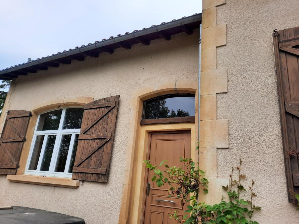 Chez Line Et Pierre: Appartement Spacieux, Lumineux Et Equipe La Bastide-de-Serou ภายนอก รูปภาพ